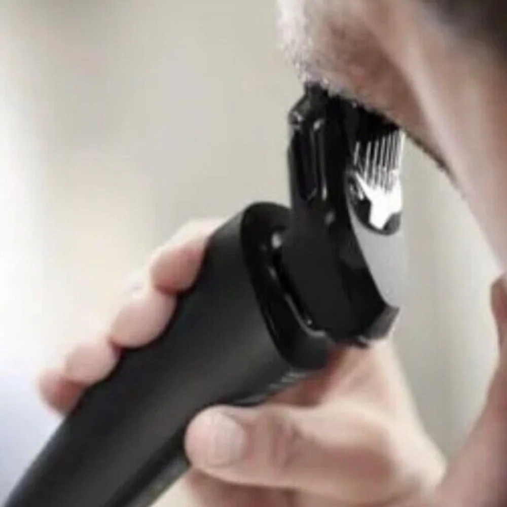 Philips Norelco Shaver 6800 - Blue/Purple